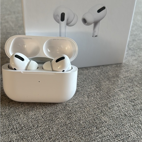 AirPod pros